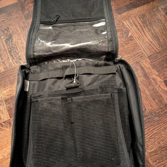 Brand New w/Tags - Men's Samsonite Toiletry Case - Picture 5 of 7